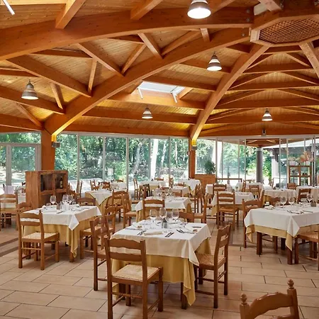 Park I Lecci Otel 4*