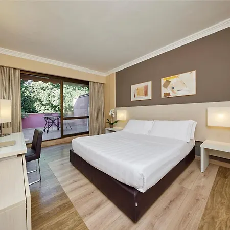 Otel Park I Lecci