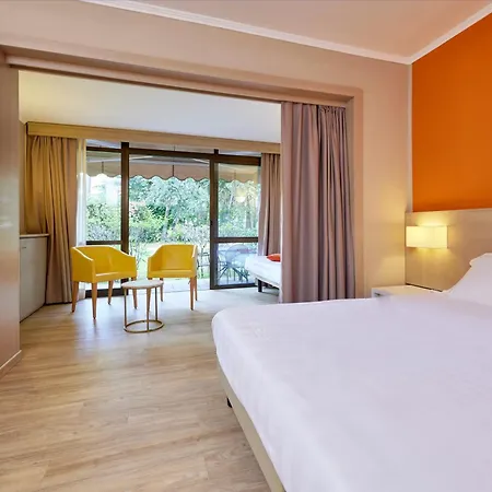 Park I Lecci Otel 4*