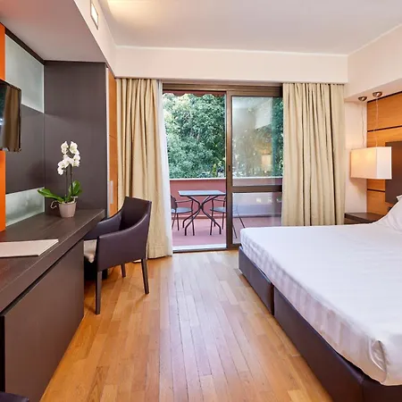 Otel Park I Lecci 4*