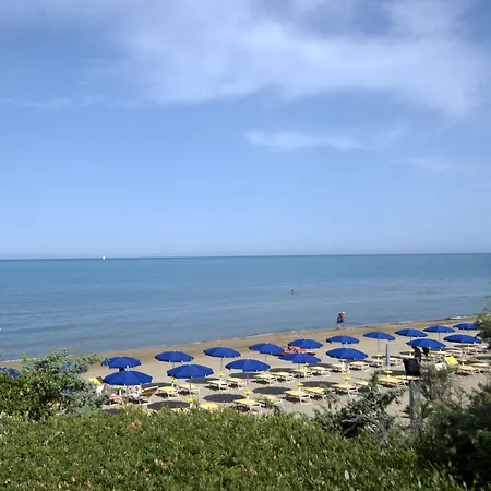 Park I Lecci 4*