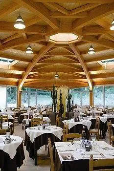 Park I Lecci 4*
